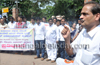 Tulunada Rakshana Vedike protests against delay in issuing Aadhaar cards